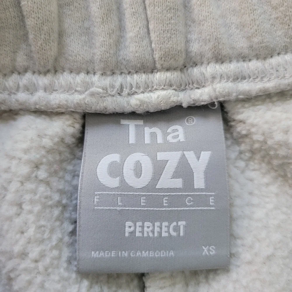 Tna Women XS Cozy Fleece Perfect Sweat Shorts Heather Grey Elastic Waist Relaxed